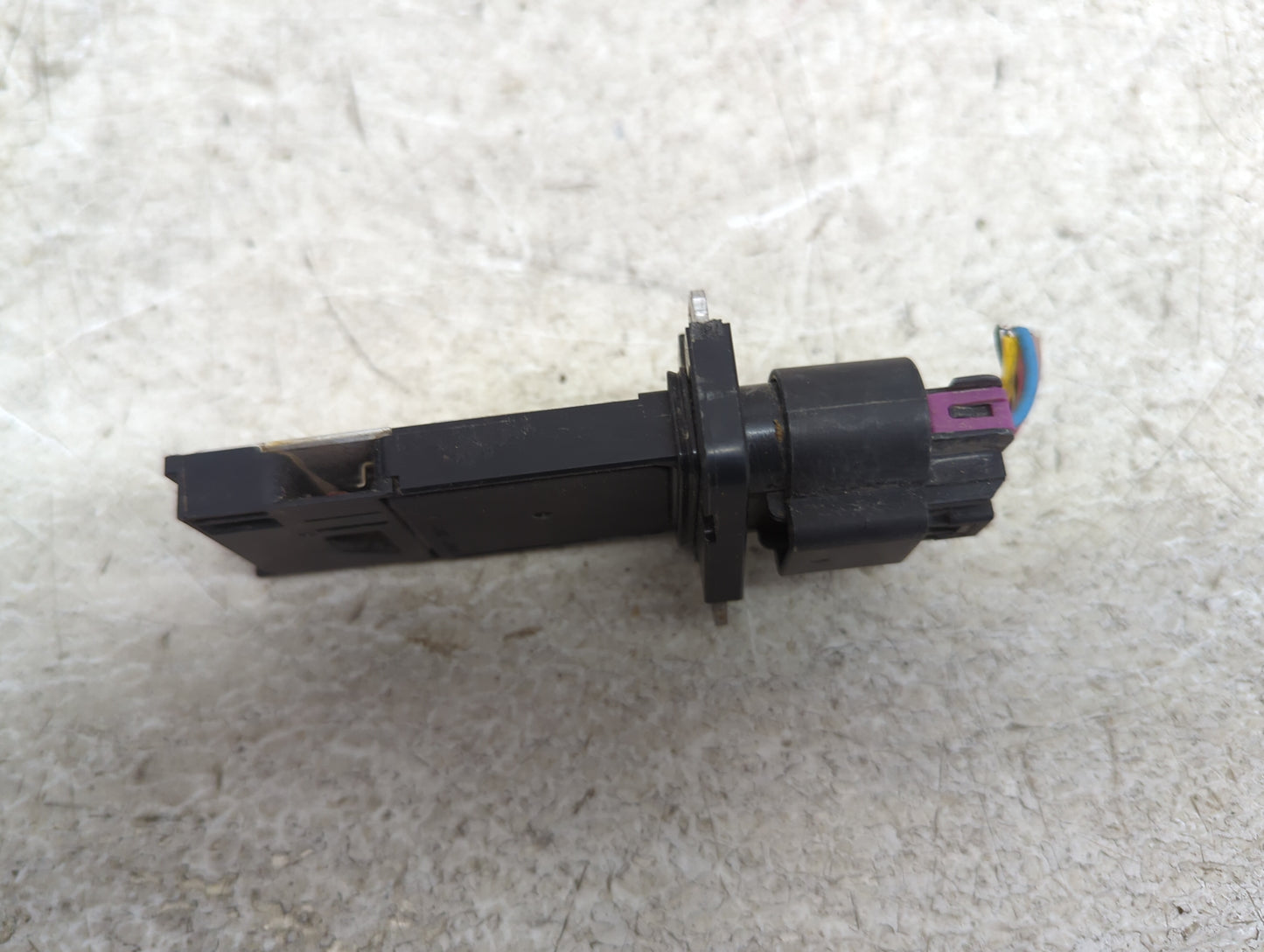 2010-2011 Gmc Terrain Mass Air Flow Meter Maf 1487862 - Oemusedautoparts1.com