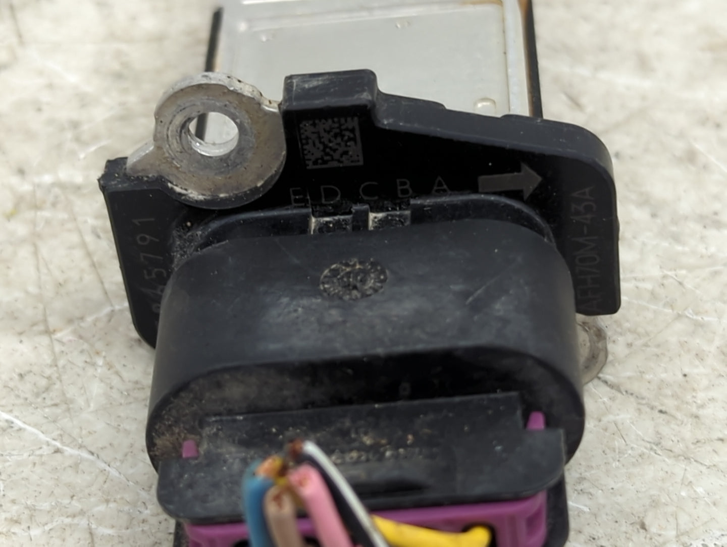 2010-2011 Gmc Terrain Mass Air Flow Meter Maf 1487862 - Oemusedautoparts1.com