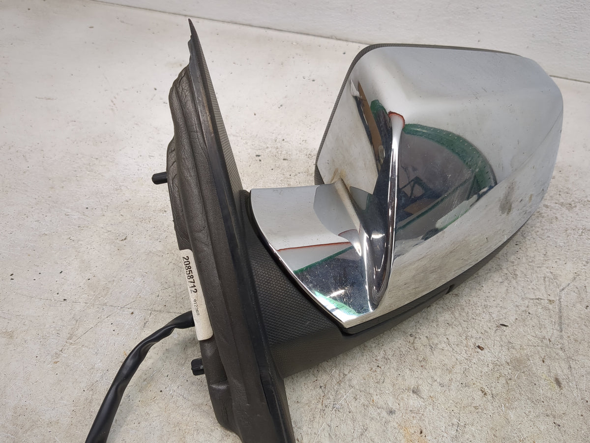2010-2011 Gmc Terrain Driver Side View Mirror - Left Door Mirror OEM Used - Oemusedautoparts1.com