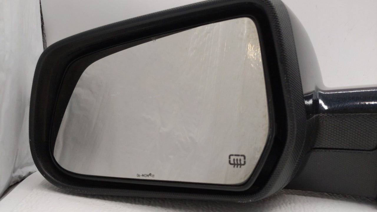 2010-2011 Gmc Terrain Driver Side View Mirror - Left Door Mirror OEM Used - Oemusedautoparts1.com