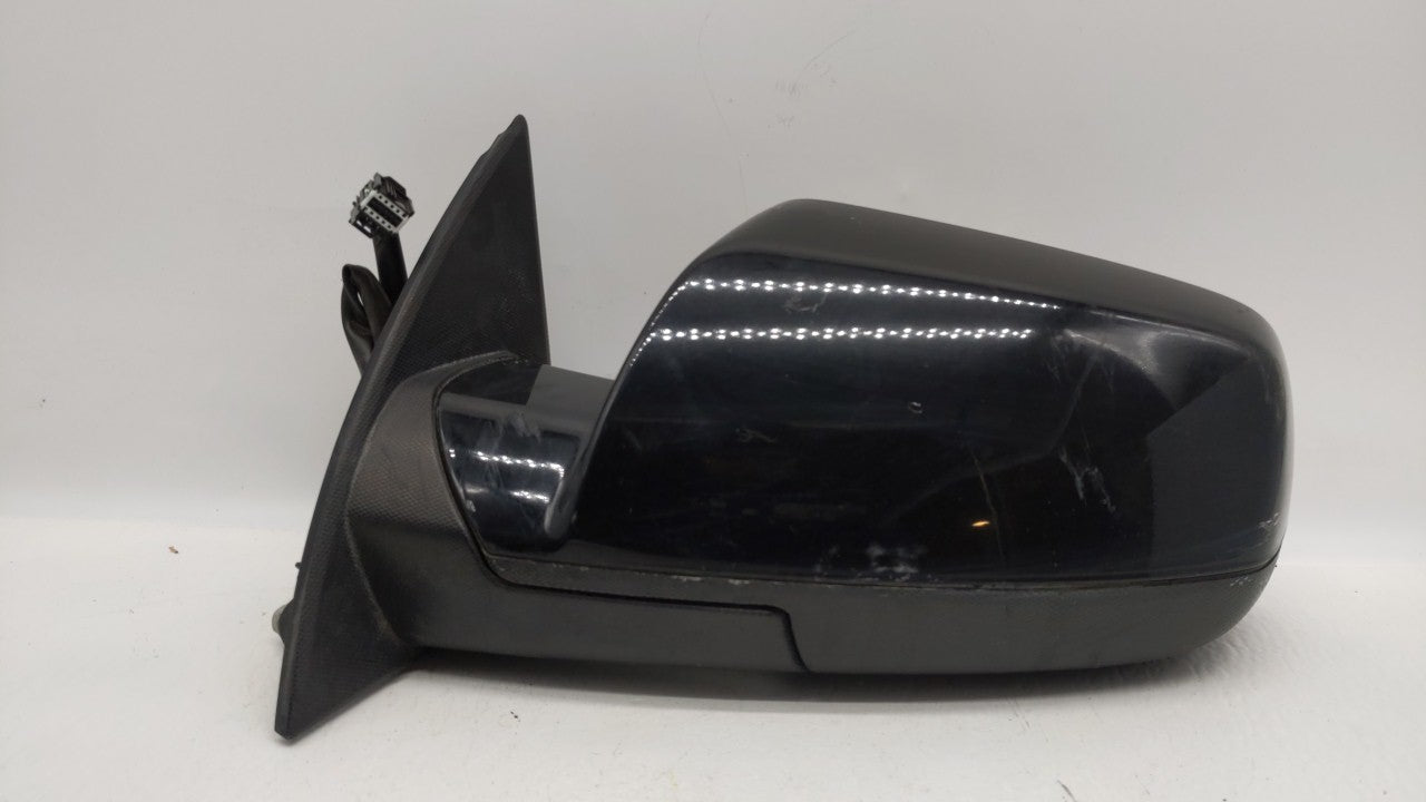 2010-2011 Gmc Terrain Driver Side View Mirror - Left Door Mirror OEM Used - Oemusedautoparts1.com