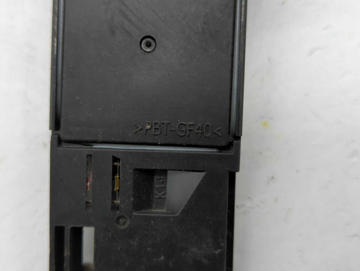 2010-2011 Gmc Terrain Mass Air Flow Meter Maf Sensor - Oemusedautoparts1.com