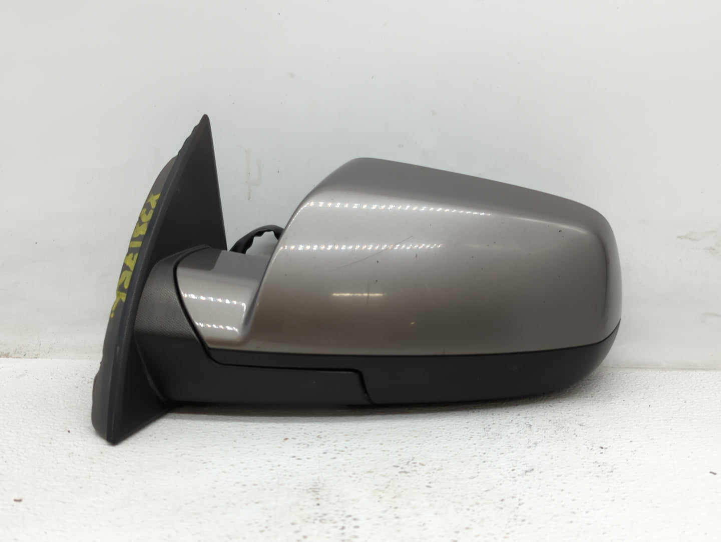 2010-2011 Gmc Terrain Driver Side View Mirror - Left Door Mirror OEM Used - Oemusedautoparts1.com