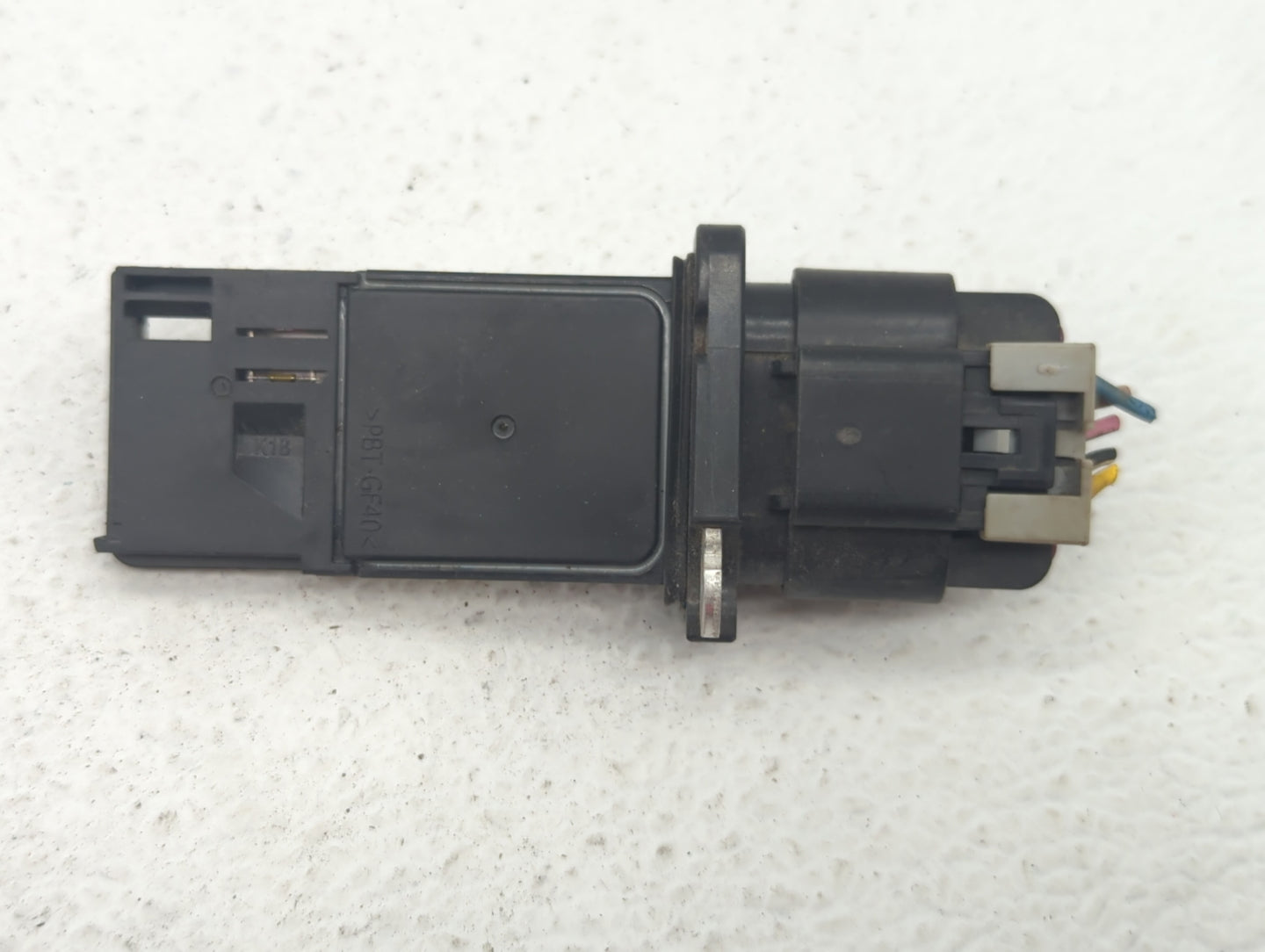2010-2011 Gmc Terrain Mass Air Flow Meter Maf - Oemusedautoparts1.com