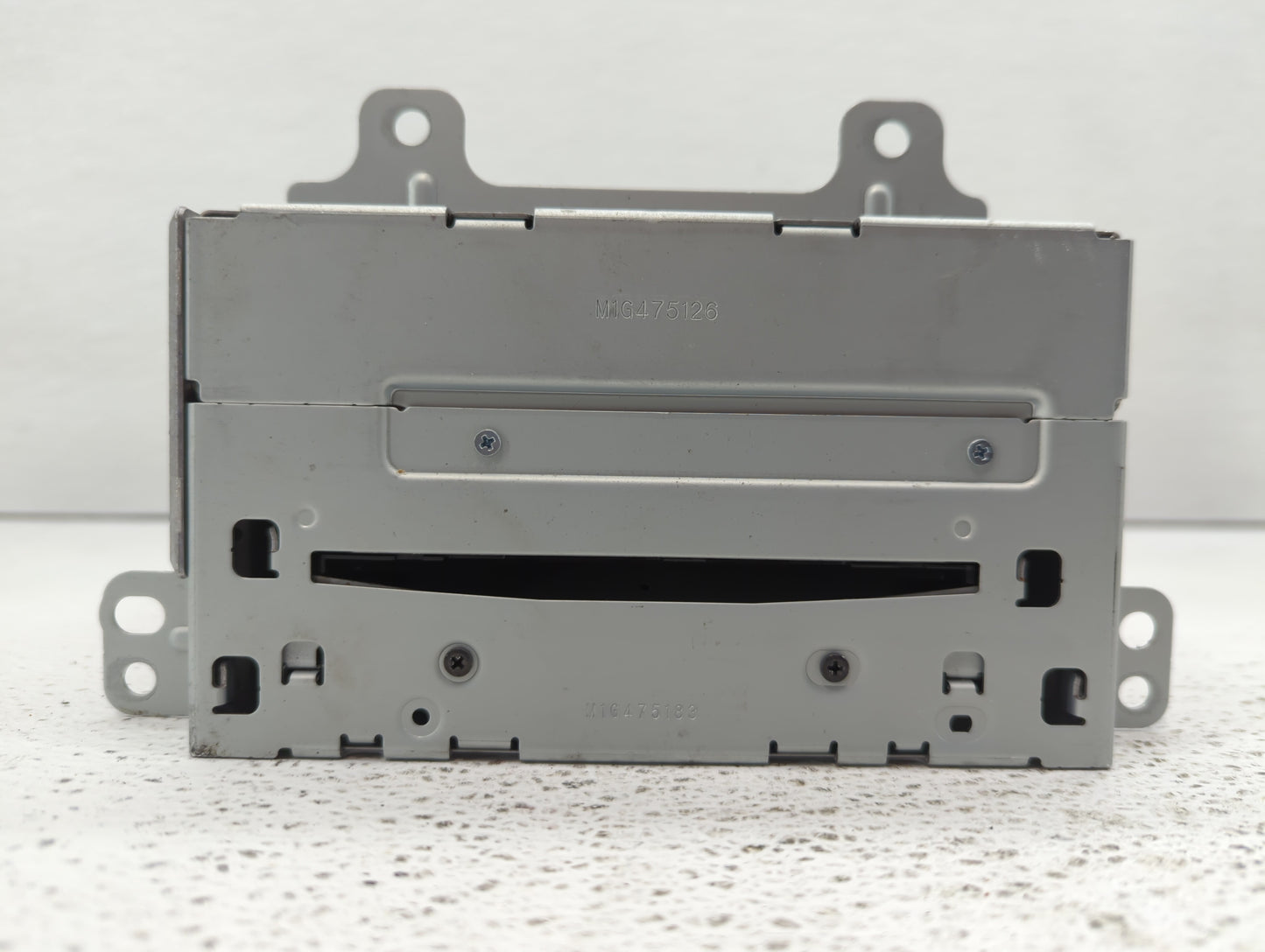 2010-2010 Gmc Terrain Am Fm Cd Player Radio Receiver - Oemusedautoparts1.com