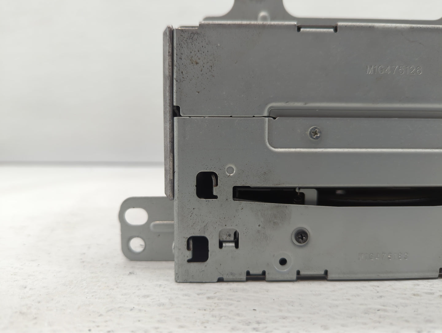 2010 Gmc Terrain Radio AM FM Cd Player Receiver Replacement P/N:20854719 20907419, 20843235 Fits Fits 2011 OEM Used Auto Par