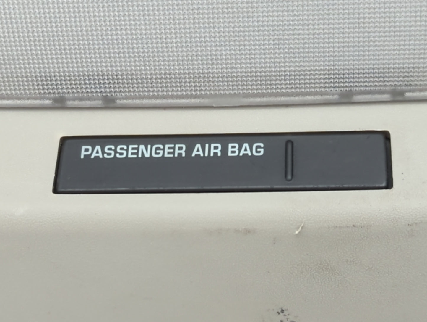 2010-2011 Gmc Terrain Overhead Console W/rear Climate Control Grey - Oemusedautoparts1.com