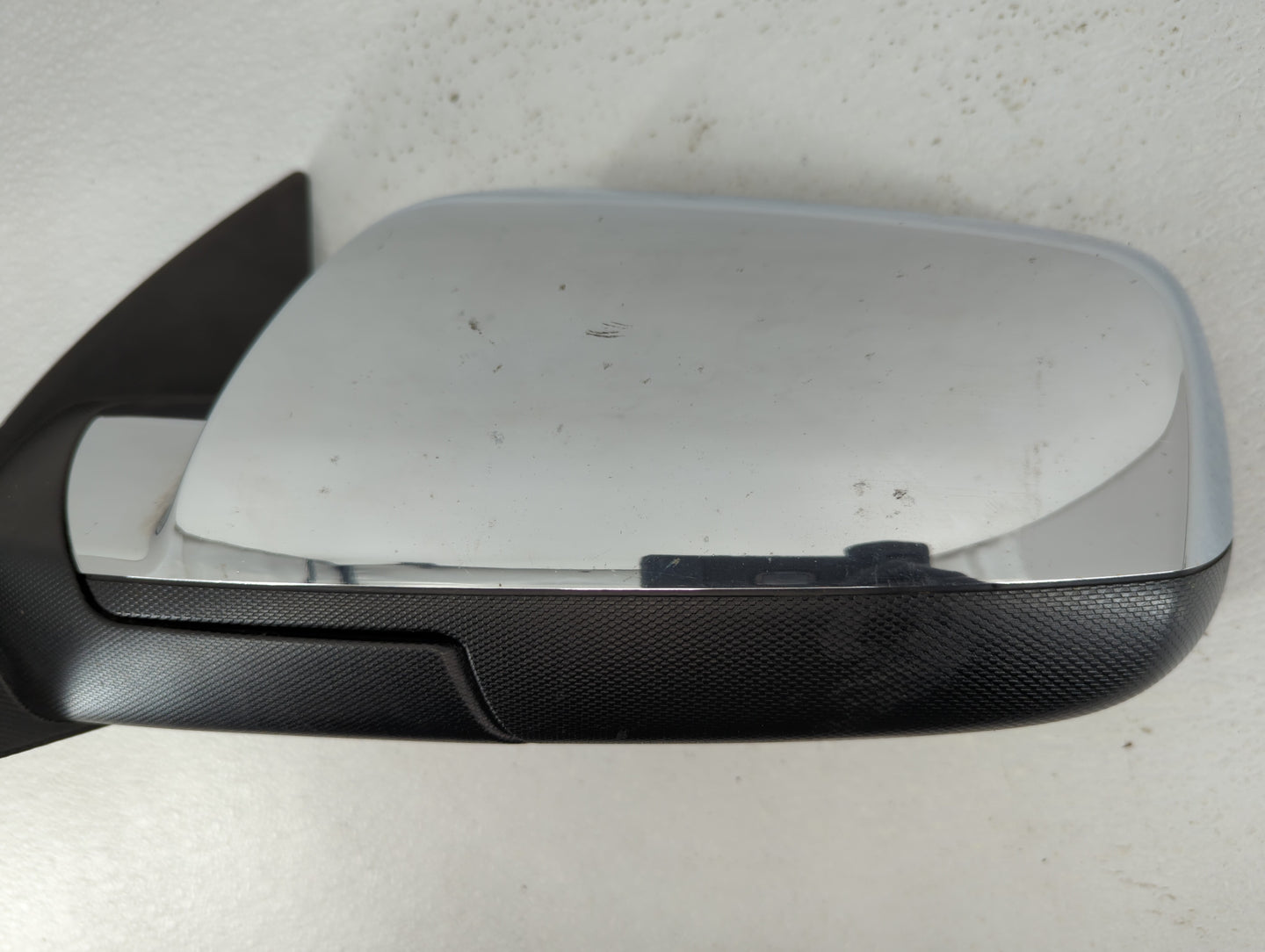 2010-2011 Gmc Terrain Driver Side View Mirror - Left Door Mirror OEM Used - Oemusedautoparts1.com