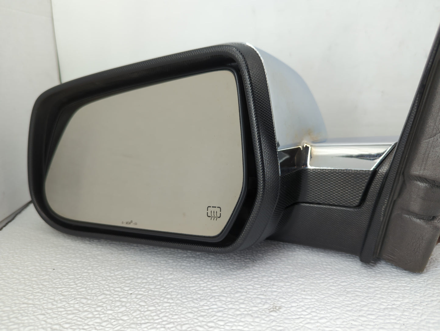 2010-2011 Gmc Terrain Driver Side View Mirror - Left Door Mirror OEM Used - Oemusedautoparts1.com