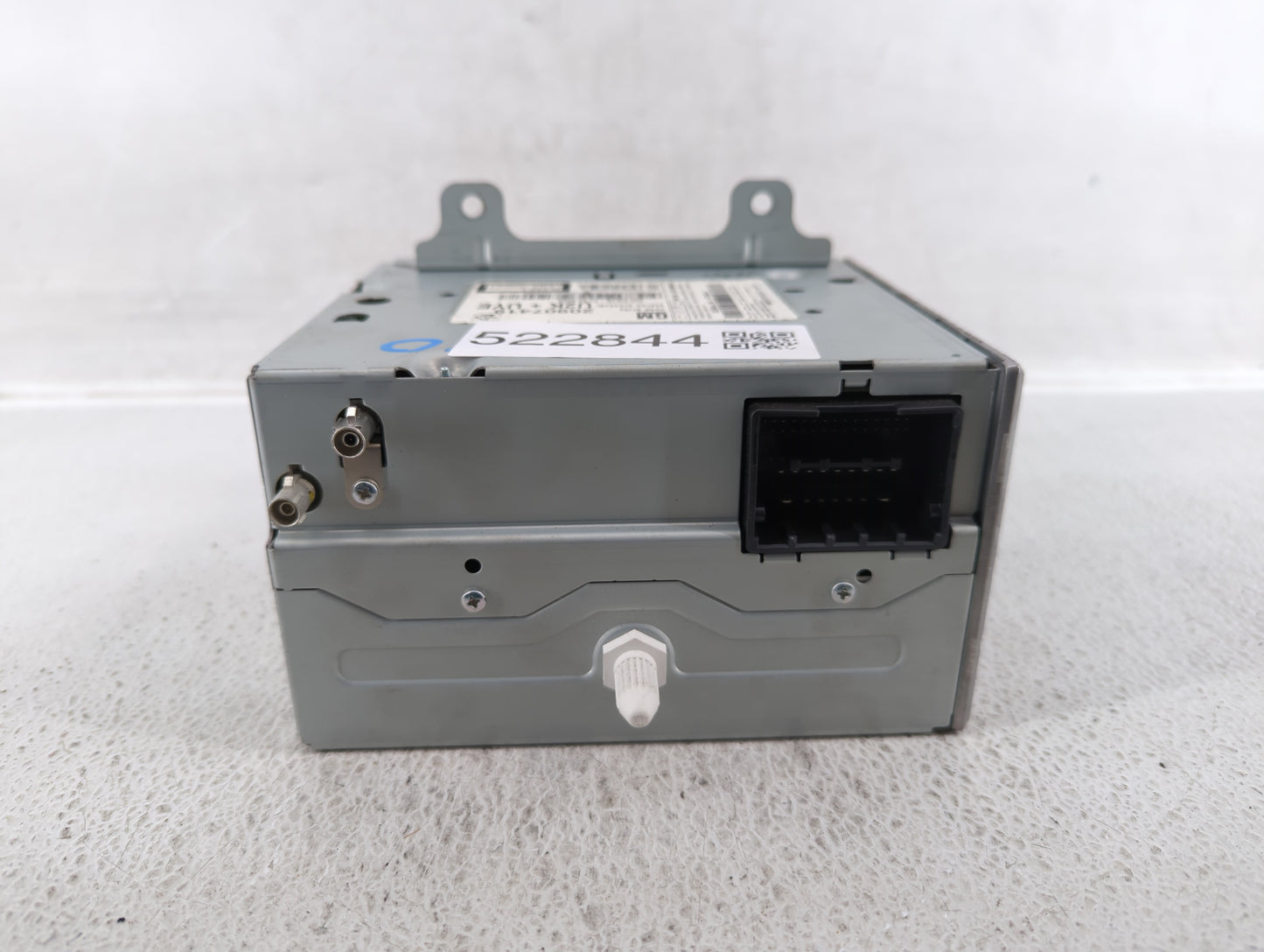2010-2010 Gmc Terrain Am Fm Cd Player Radio Receiver - Oemusedautoparts1.com