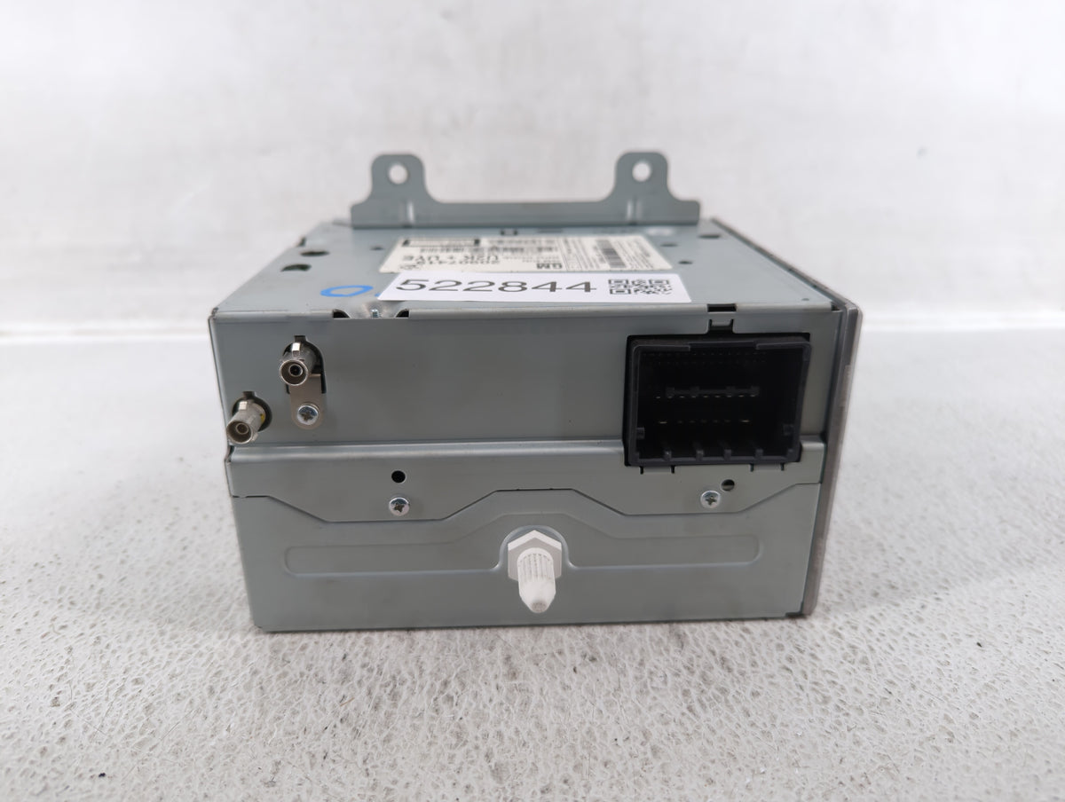 2010-2010 Gmc Terrain Am Fm Cd Player Radio Receiver 522844 - Oemusedautoparts1.com