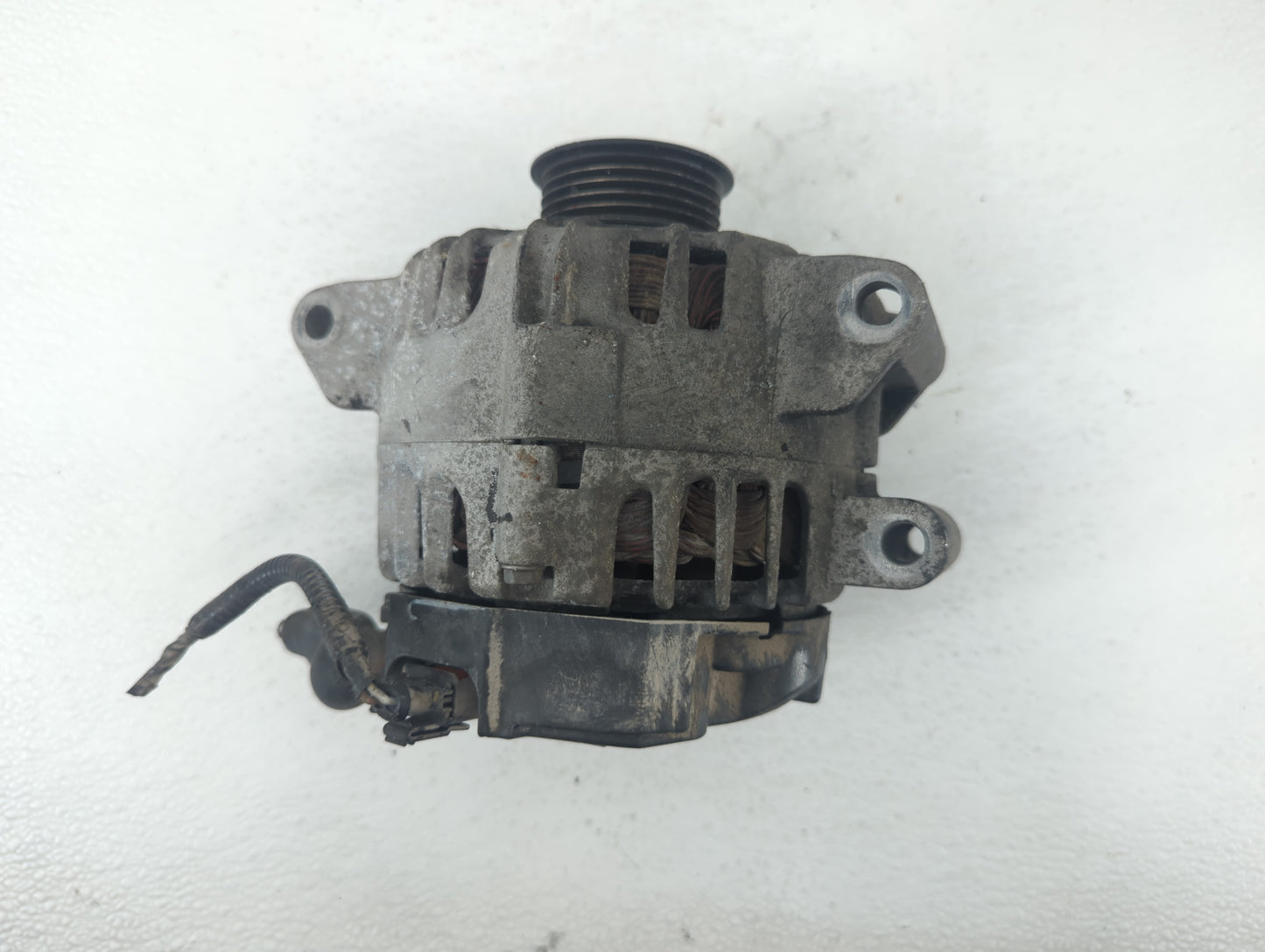 2010-2017 Gmc Terrain Alternator Replacement Generator Charging Assembly Engine OEM P/N:13500315 Fits OEM Used Auto Parts - 