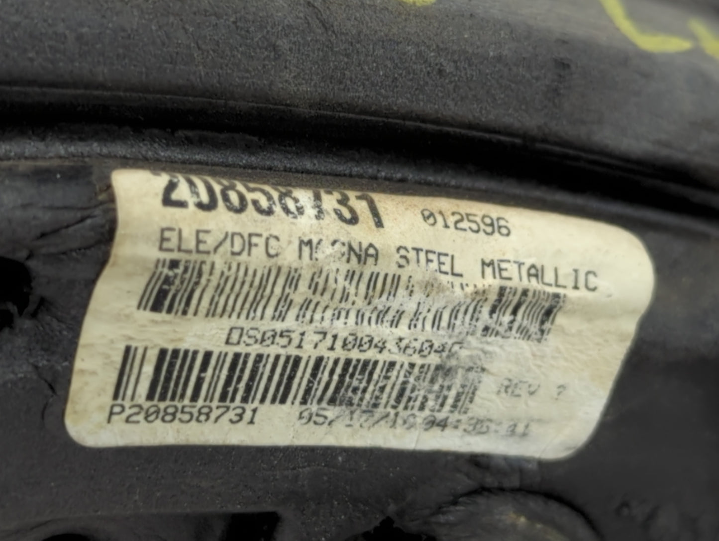 2010-2011 Gmc Terrain Driver Side View Mirror - Left Door Mirror OEM Used - Oemusedautoparts1.com