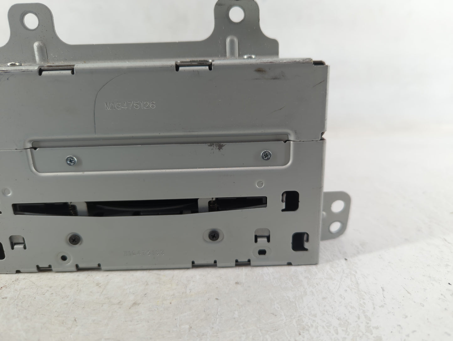 2010-2010 Gmc Terrain Am Fm Cd Player Radio Receiver - Oemusedautoparts1.com