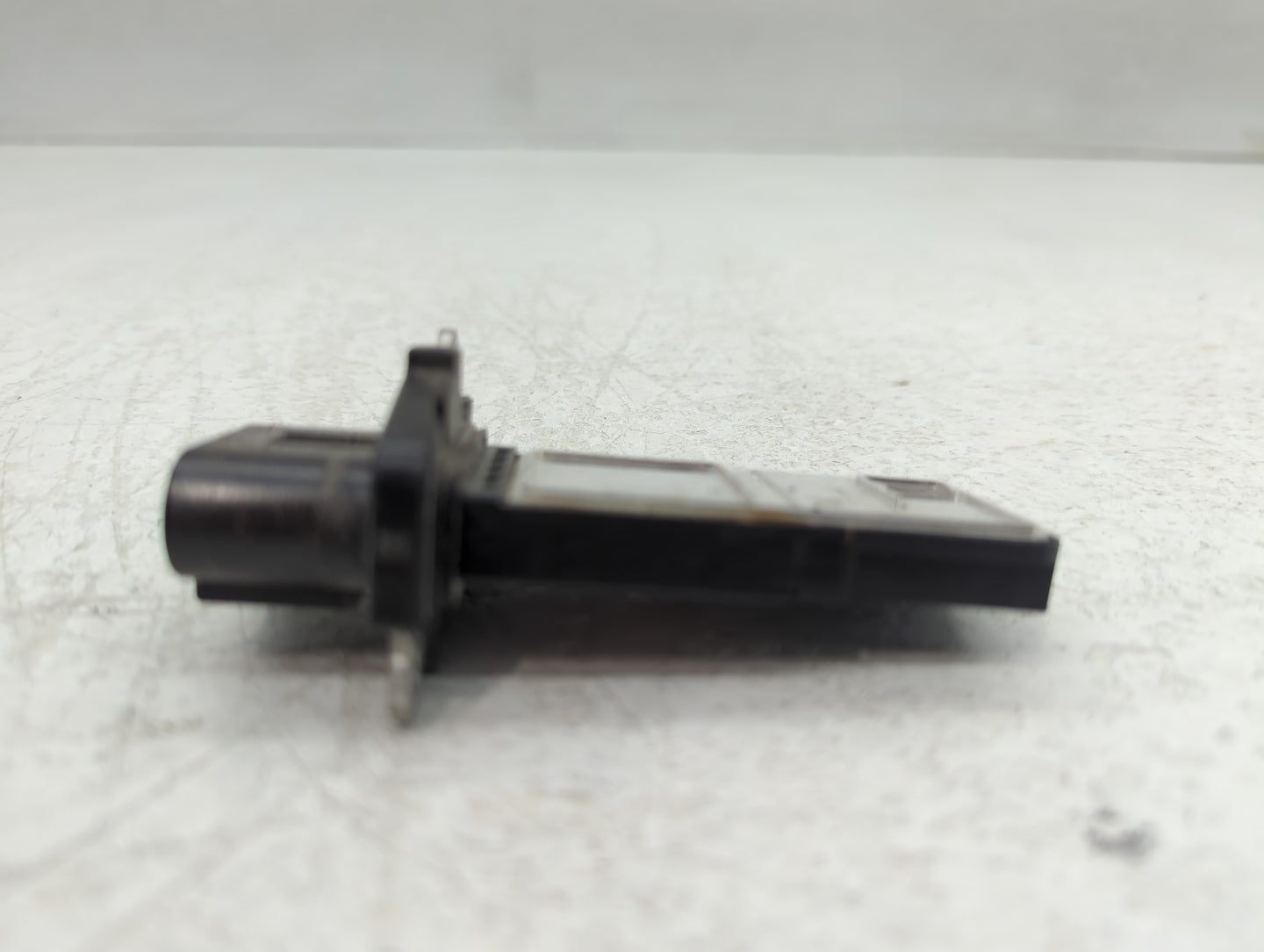 2010-2011 Gmc Terrain Mass Air Flow Meter Maf - Oemusedautoparts1.com