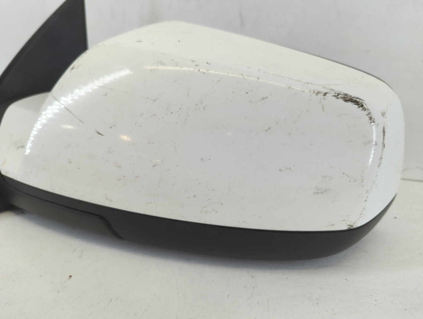 2010-2011 Gmc Terrain Driver Side View Mirror - Left Door Mirror OEM Used - Oemusedautoparts1.com
