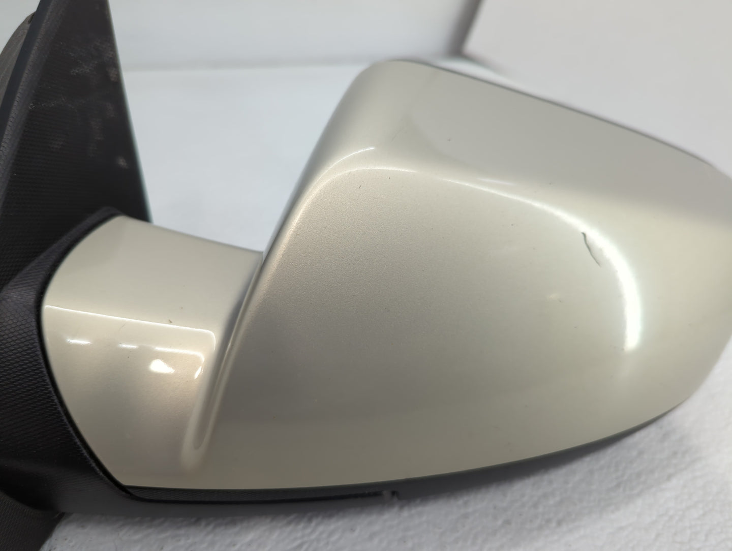 2010-2011 Gmc Terrain Driver Side View Mirror - Left Door Mirror OEM Used - Oemusedautoparts1.com