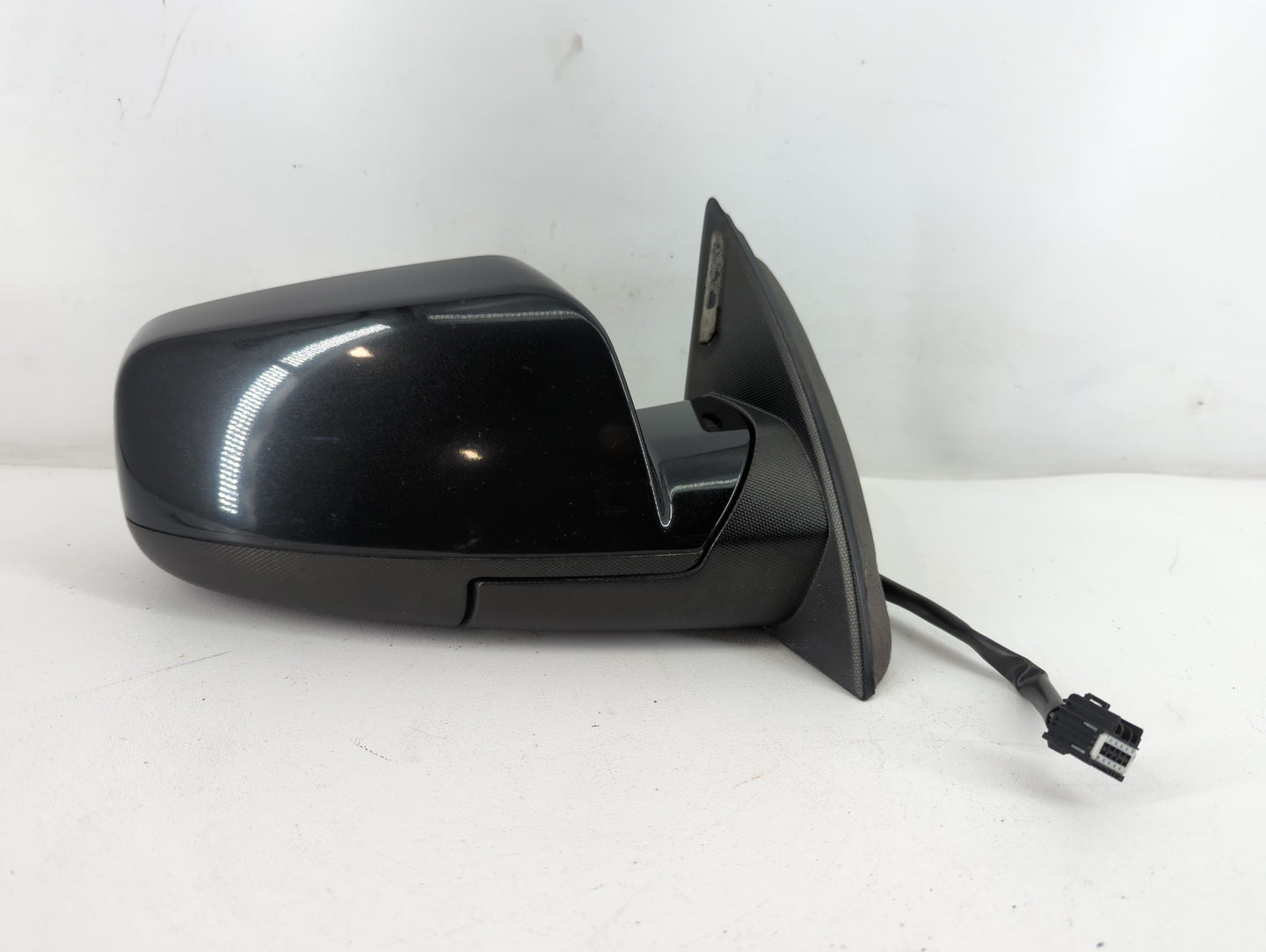 2010-2011 Gmc Terrain Passenger Side View Mirror - Right Door Mirror OEM Used - Oemusedautoparts1.com