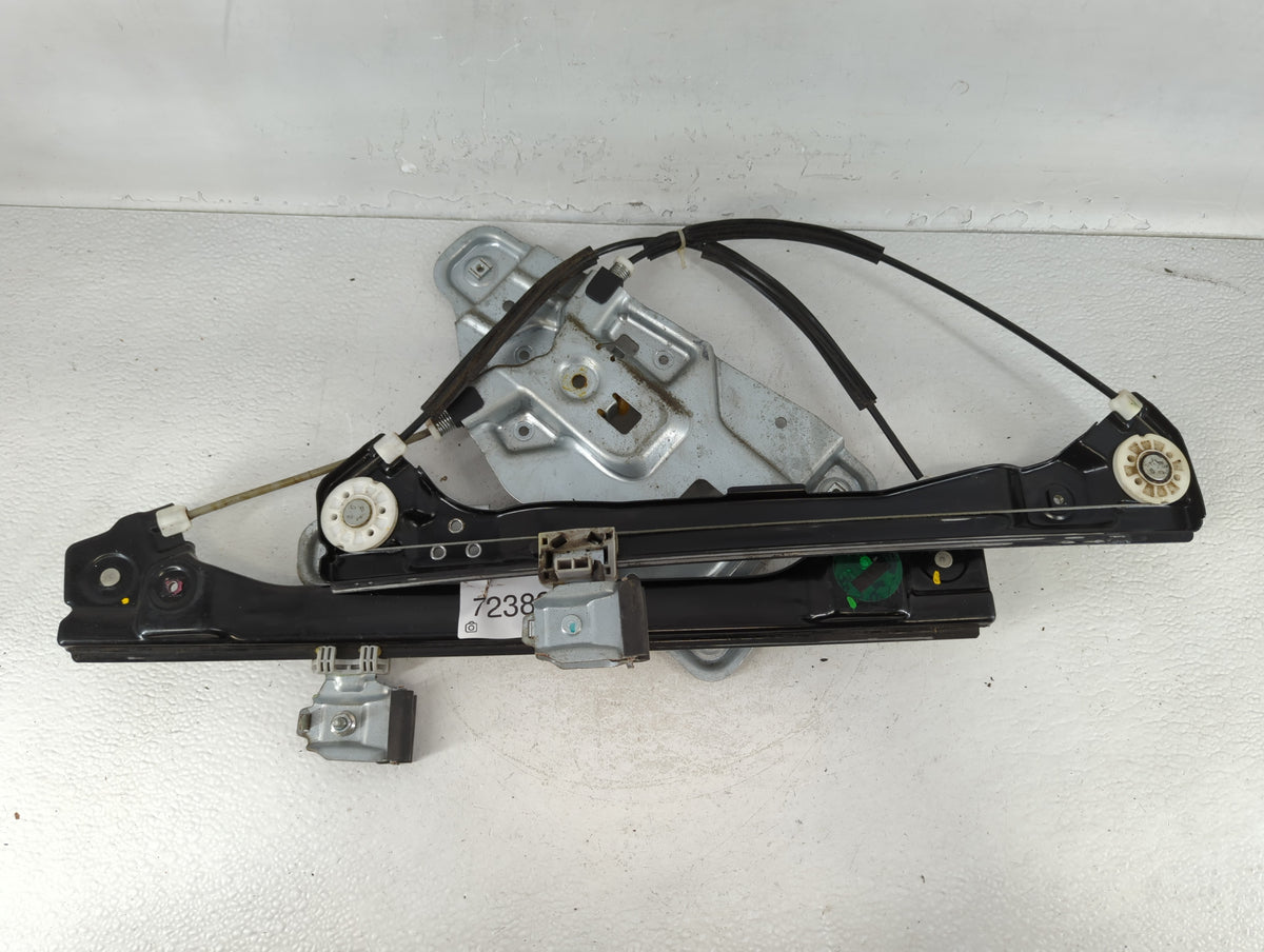 2010-2011 Gmc Terrain Driver Left Front Window Regulator 723894 - Oemusedautoparts1.com