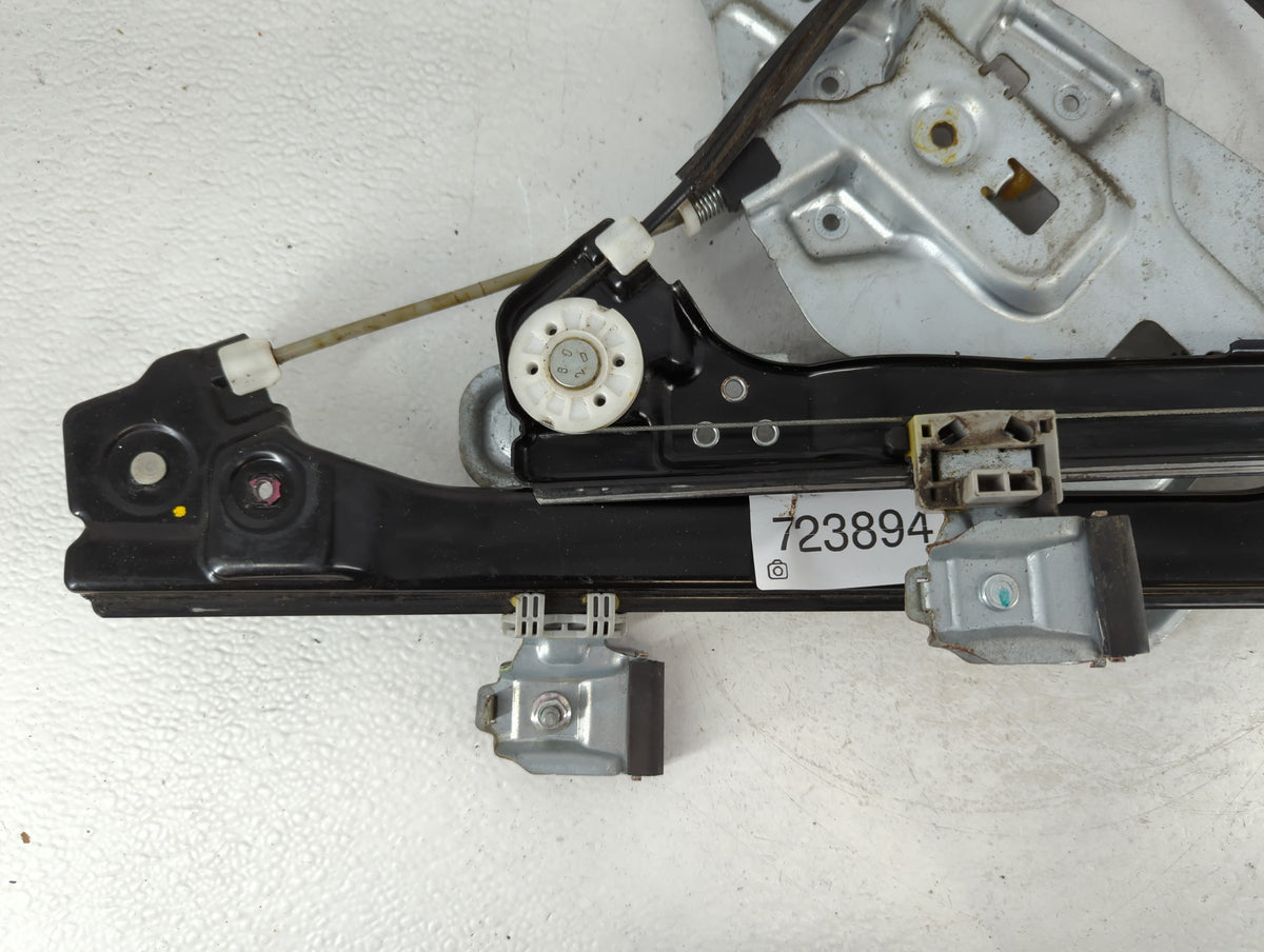 2010-2011 Gmc Terrain Driver Left Front Window Regulator 723894 - Oemusedautoparts1.com