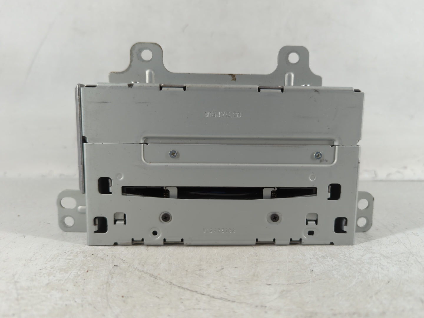 2010 Gmc Terrain Radio AM FM Cd Player Receiver Replacement P/N:20907419 Fits Fits 2011 OEM Used Auto Parts - Oemusedautopar