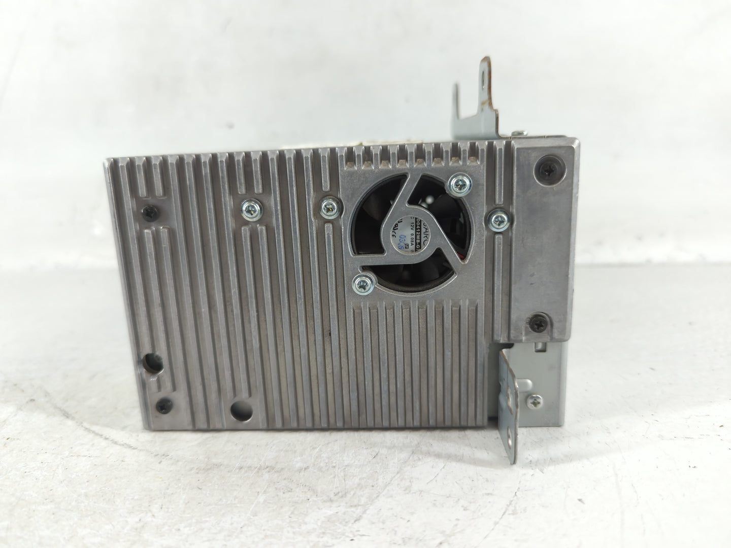 2010 Gmc Terrain Radio AM FM Cd Player Receiver Replacement P/N:20907419 Fits Fits 2011 OEM Used Auto Parts - Oemusedautopar