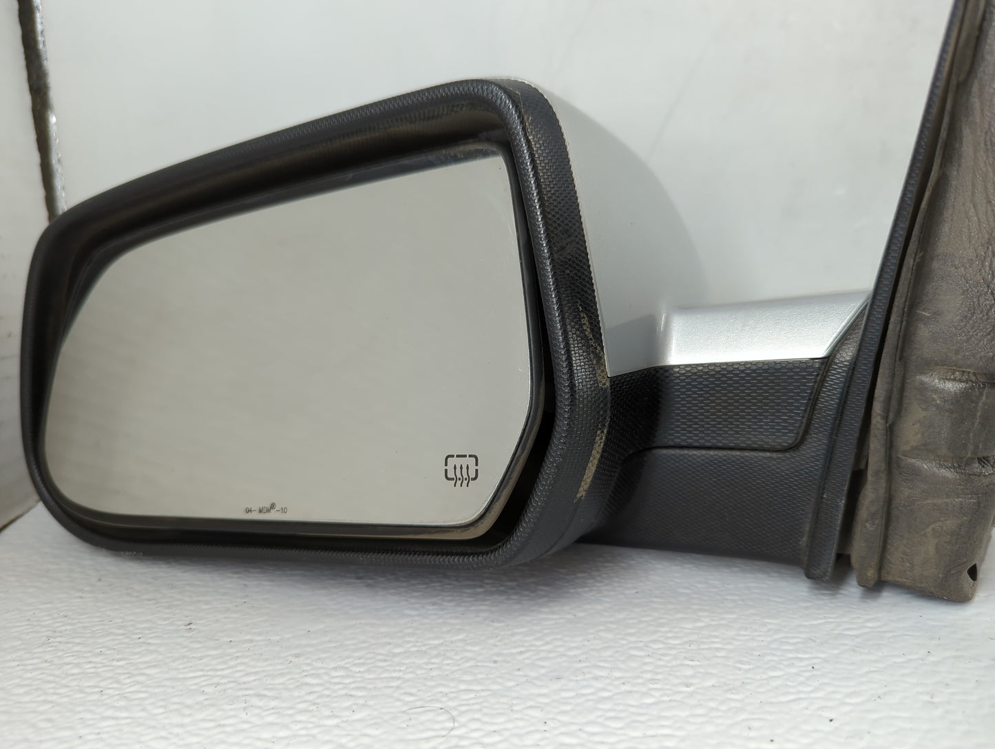 2010-2011 Gmc Terrain Driver Side View Mirror - Left Door Mirror OEM Used - Oemusedautoparts1.com