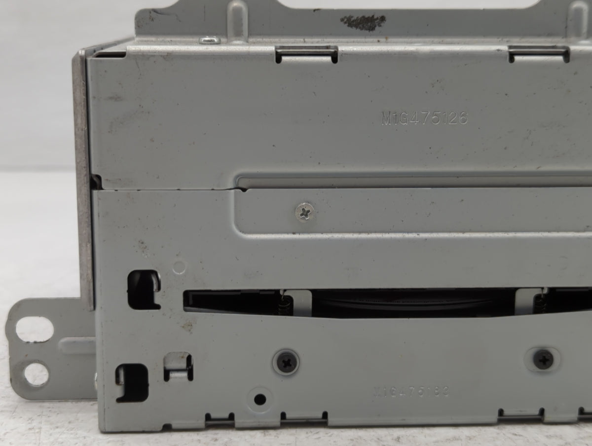 2010-2010 Gmc Terrain Am Fm Cd Player Radio Receiver 735223 - Oemusedautoparts1.com