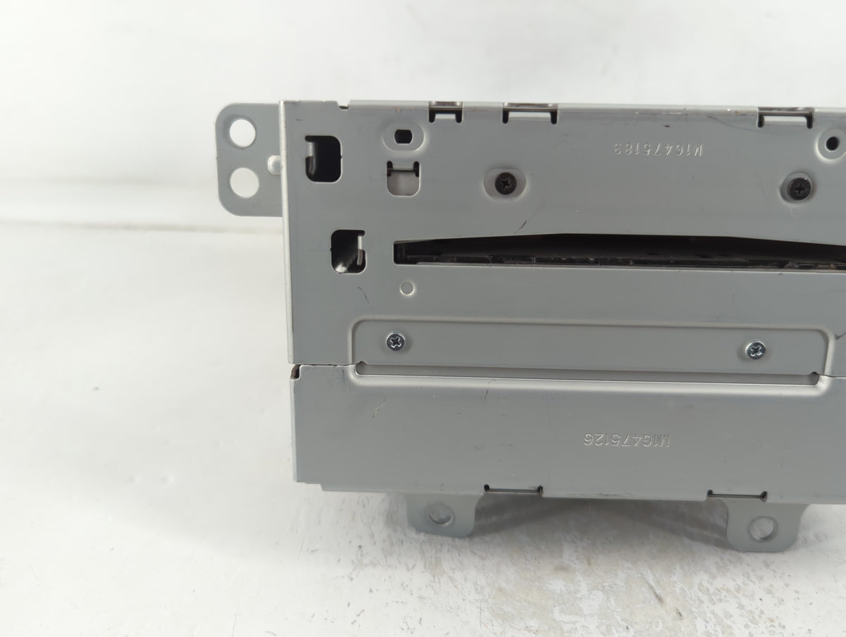 2010-2010 Gmc Terrain Am Fm Cd Player Radio Receiver 748123 - Oemusedautoparts1.com
