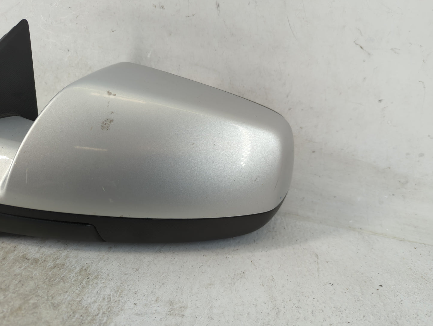 2010-2011 Gmc Terrain Driver Side View Mirror - Left Door Mirror OEM Used - Oemusedautoparts1.com