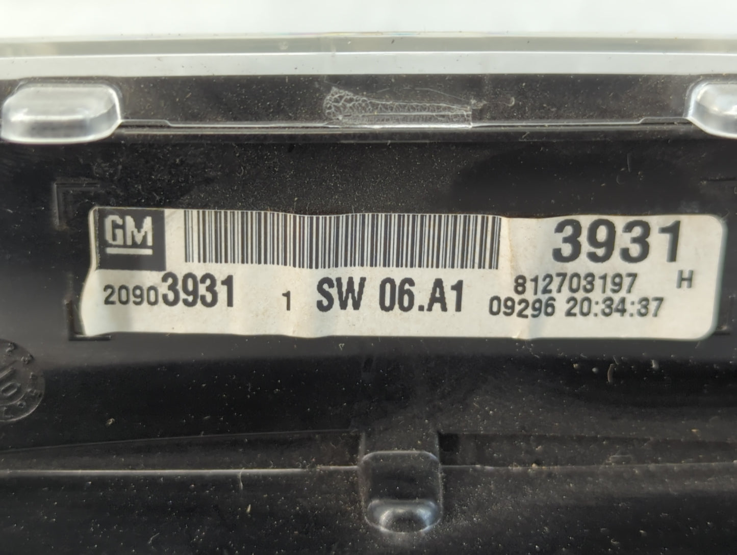 2010 Gmc Terrain Instrument Cluster Speedometer Gauges P/N:20903931 Fits OEM Used Auto Parts - Oemusedautoparts1.com