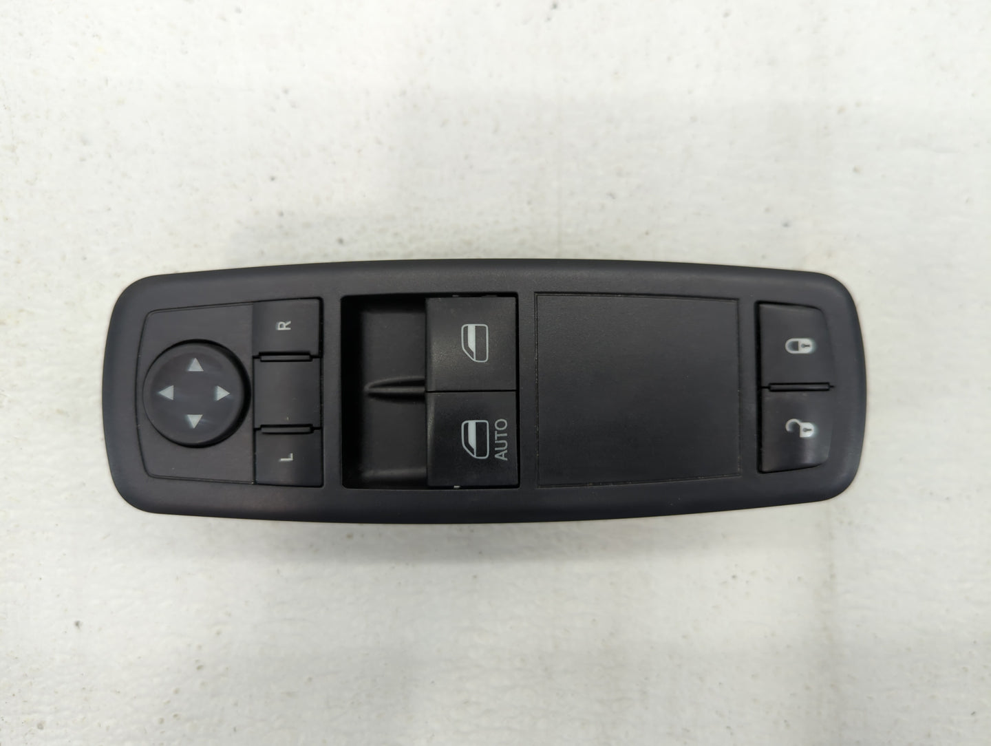 2010 Gmc Terrain Driver Side View Mirror - Left Door Mirror OEM Used - Oemusedautoparts1.com