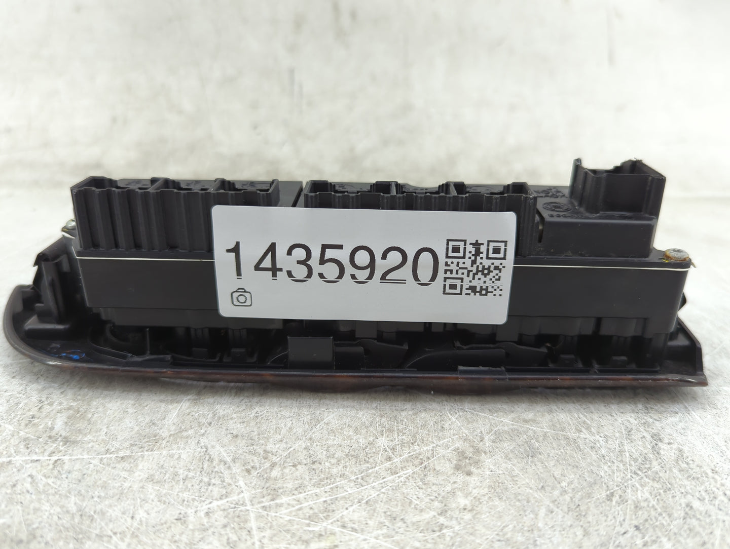 2009-2014 Gmc Yukon Master Power Window Switch Replacement Driver Side Left P/N:20877336AA Fits Fits 2009 2010 2011 2012 201