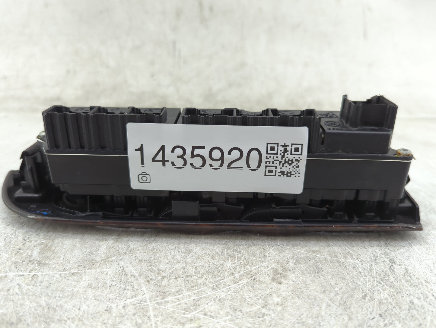 2009-2014 Gmc Yukon Master Power Window Switch Replacement Driver Side Left P/N:20877336AA Fits Fits 2009 2010 2011 2012 201