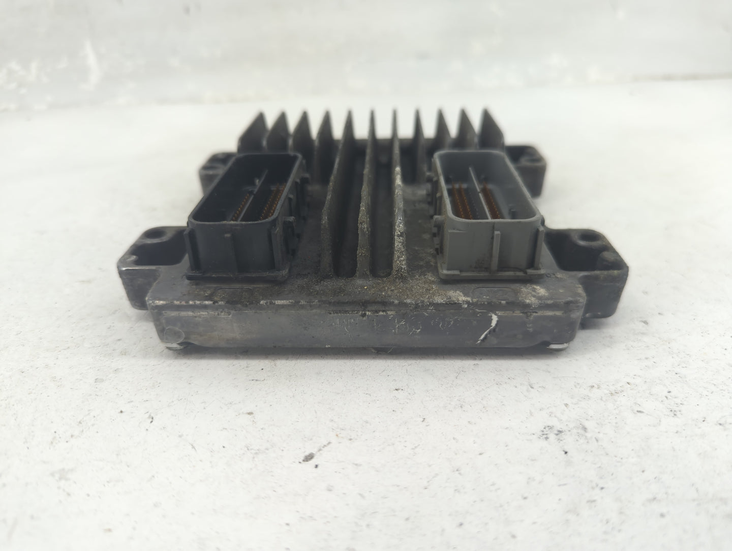 2009-2010 Gmc Yukon PCM Engine Control Computer ECU ECM PCU OEM P/N:12636004 Fits Fits 2009 2010 OEM Used Auto Parts - Oemus