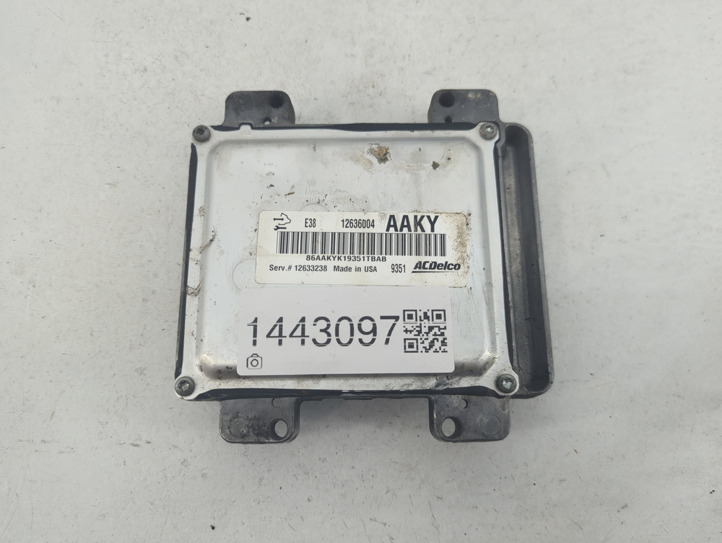 2009-2010 Gmc Yukon PCM Engine Control Computer ECU ECM PCU OEM P/N:12636004 Fits Fits 2009 2010 OEM Used Auto Parts - Oemus