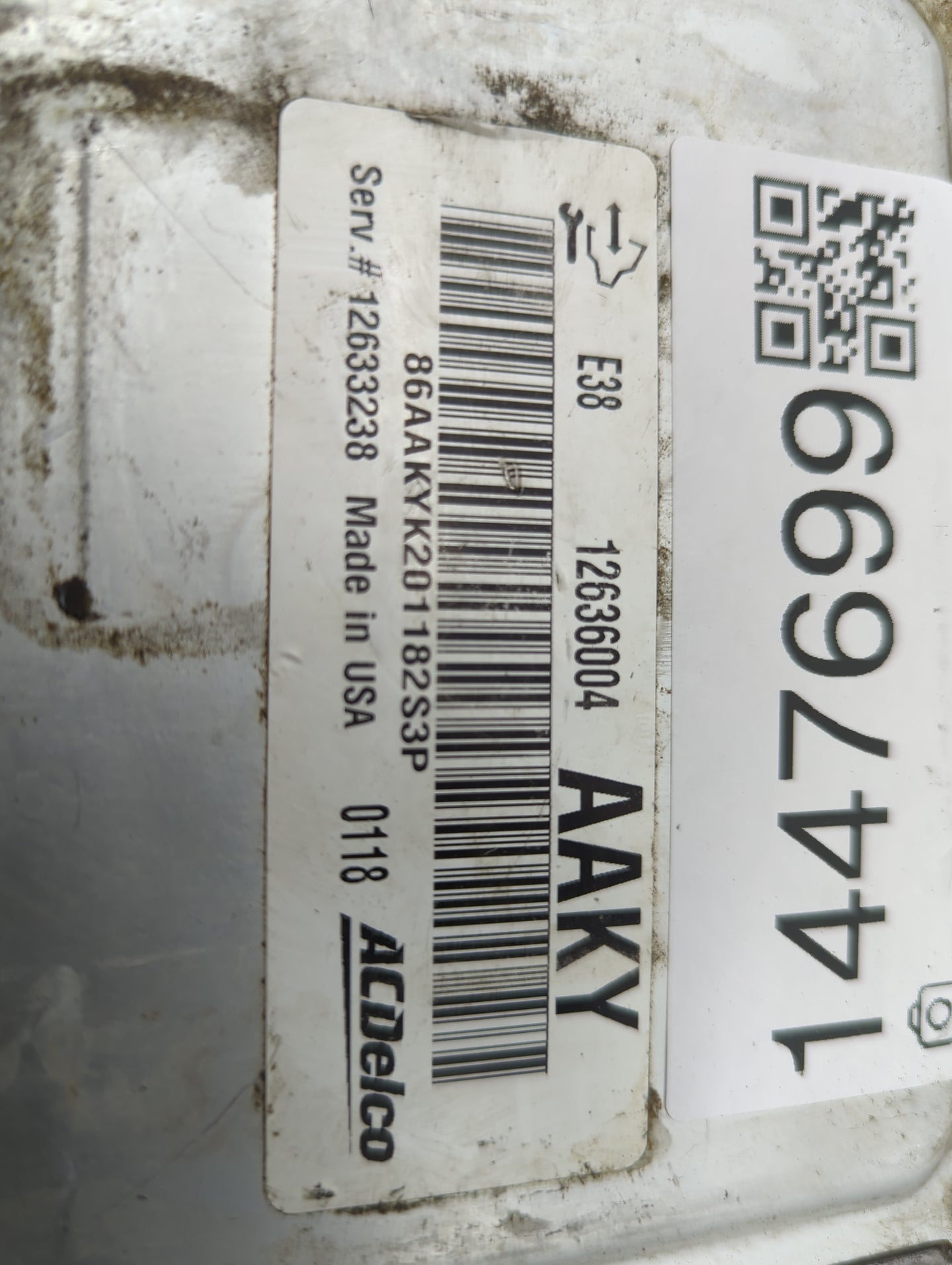 2010 Gmc Yukon PCM Engine Control Computer ECU ECM PCU OEM P/N:12636004 12633238, 86AAKYK201182S3P Fits OEM Used Auto Parts 