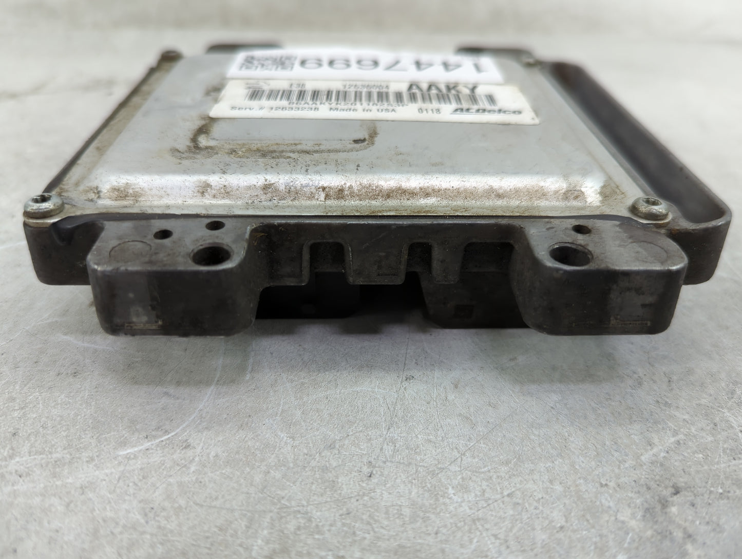 2010 Gmc Yukon PCM Engine Control Computer ECU ECM PCU OEM P/N:12636004 12633238, 86AAKYK201182S3P Fits OEM Used Auto Parts 