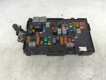 compare product 2010-2014 Gmc Yukon Fusebox Fuse Box Panel Relay Module P/N:25441368_01 3569-01 Fits Fits 2010 2011 2012 2013 2014 OEM Used Auto Parts