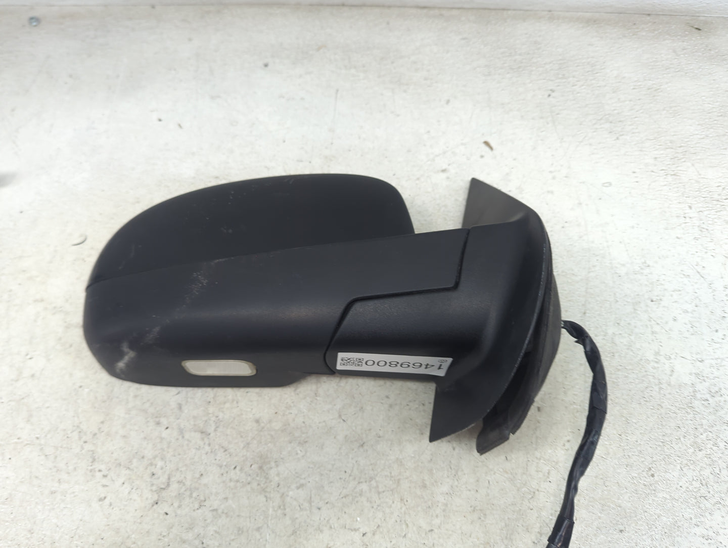 2007-2014 Gmc Yukon Passenger Side View Mirror - Right Door Mirror OEM Used - Oemusedautoparts1.com