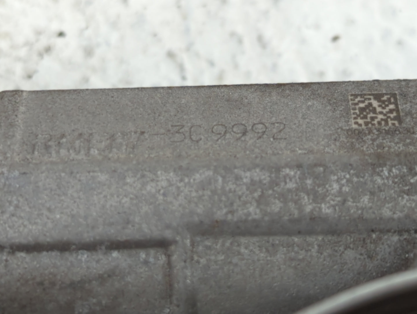 2009-2014 Gmc Yukon Throttle Body P/N:RME87-30 RME87 3C9992, TB1032, RME87 Fits Fits 2009 2010 2011 2012 2013 2014 2015 OEM 