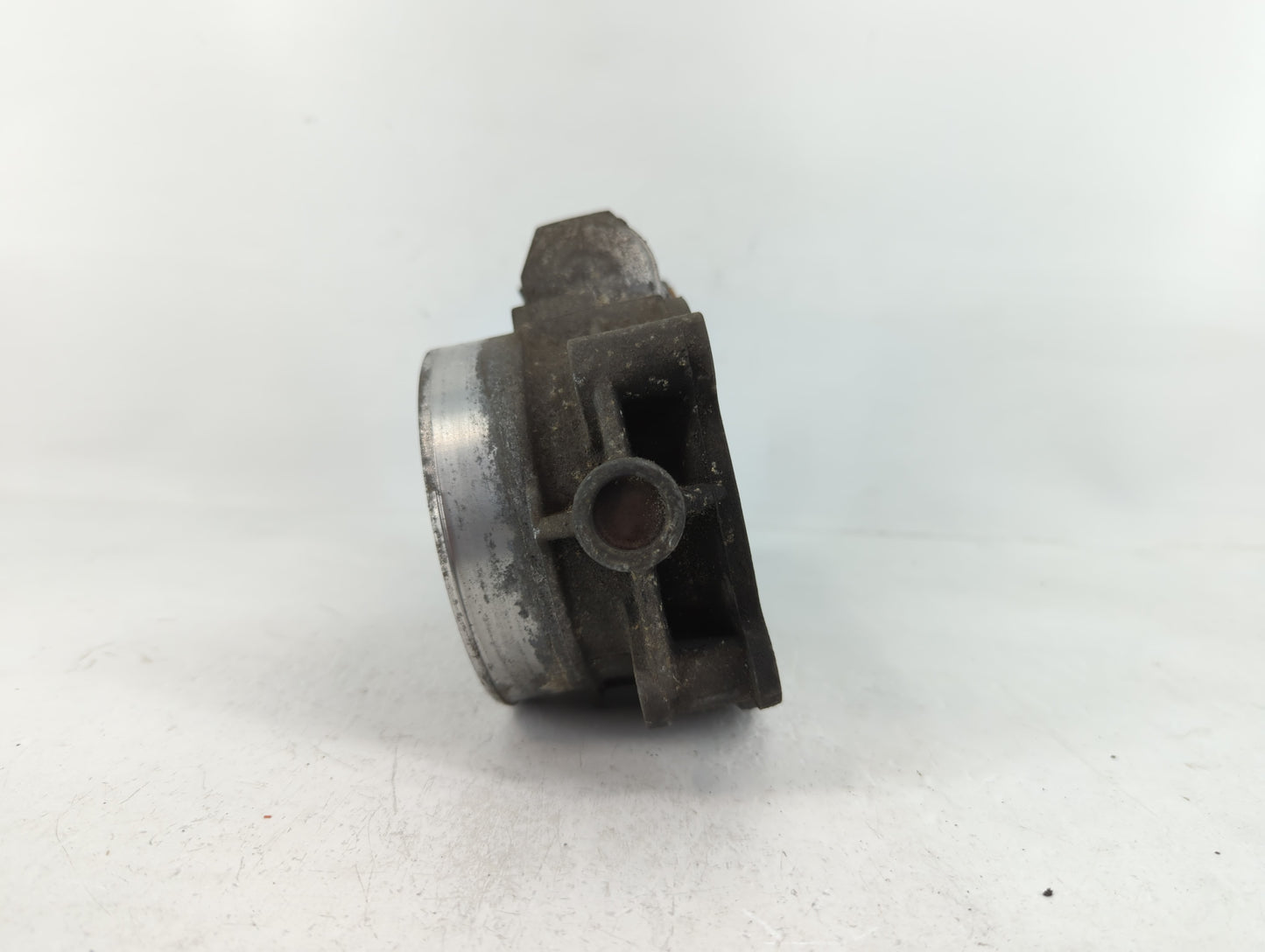 2009-2014 Gmc Yukon Xl Throttle Body P/N:3627 06749AG Fits Fits 2009 2010 2011 2012 2013 2014 2015 OEM Used Auto Parts - Oem