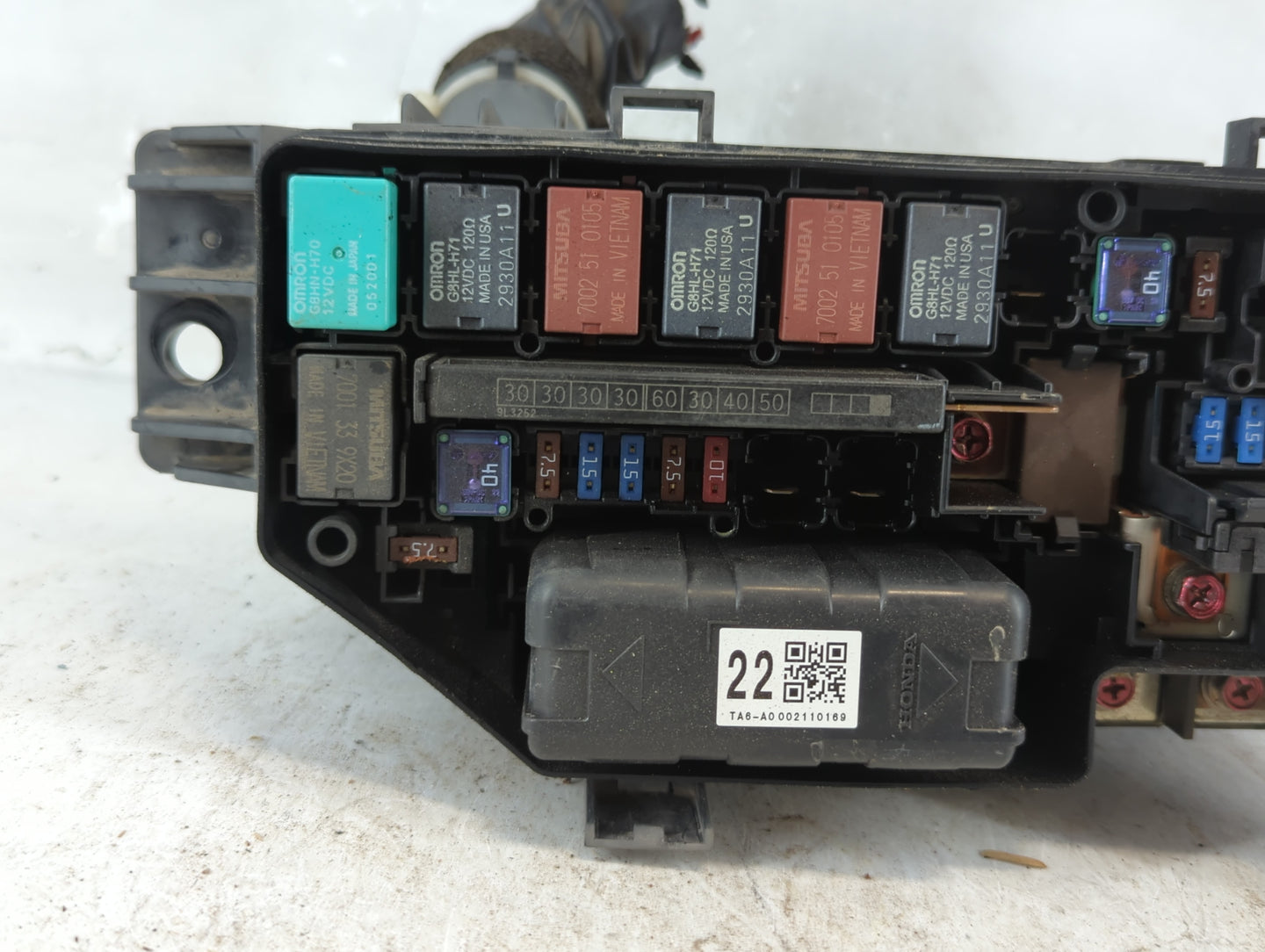 2008-2010 Honda Accord Fusebox Fuse Box Panel Relay Module P/N:4JD2021E131112 Fits Fits 2008 2009 2010 OEM Used Auto Parts -