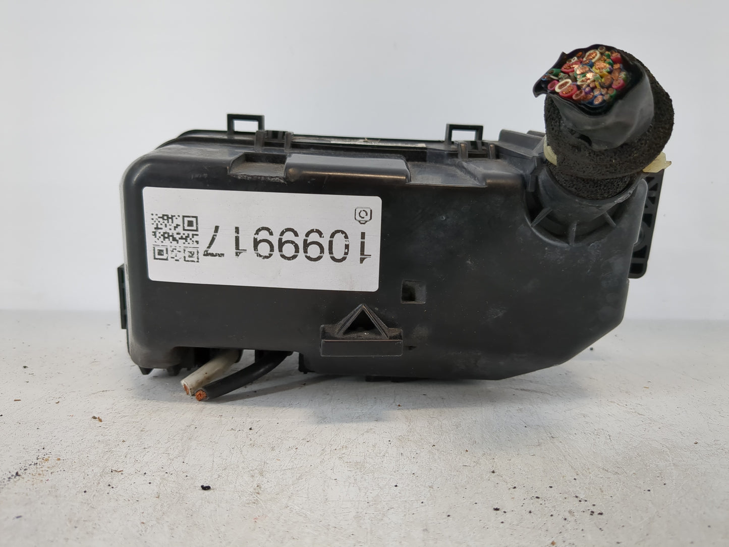 2008-2012 Honda Accord Fusebox Fuse Box Panel Relay Module Fits Fits 2008 2009 2010 2011 2012 OEM Used Auto Parts - Oemuseda