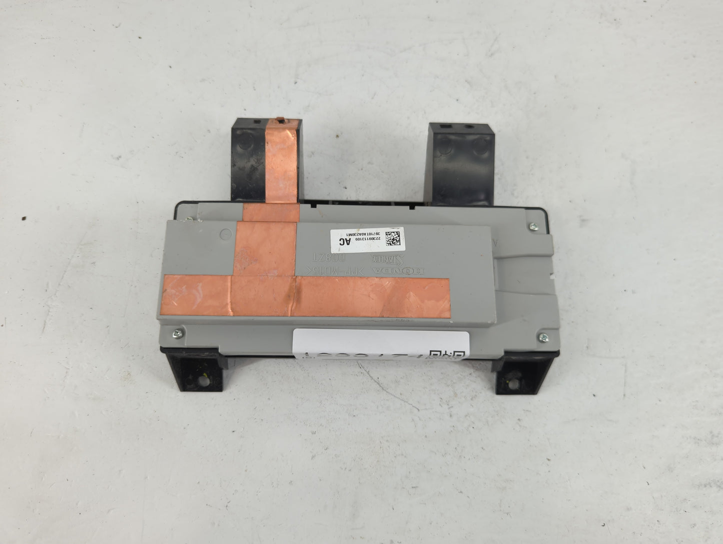 2010 Honda Accord Radio AM FM Cd Player Receiver Replacement P/N:39710-TA0-A230-M1 Fits OEM Used Auto Parts - Oemusedautopar