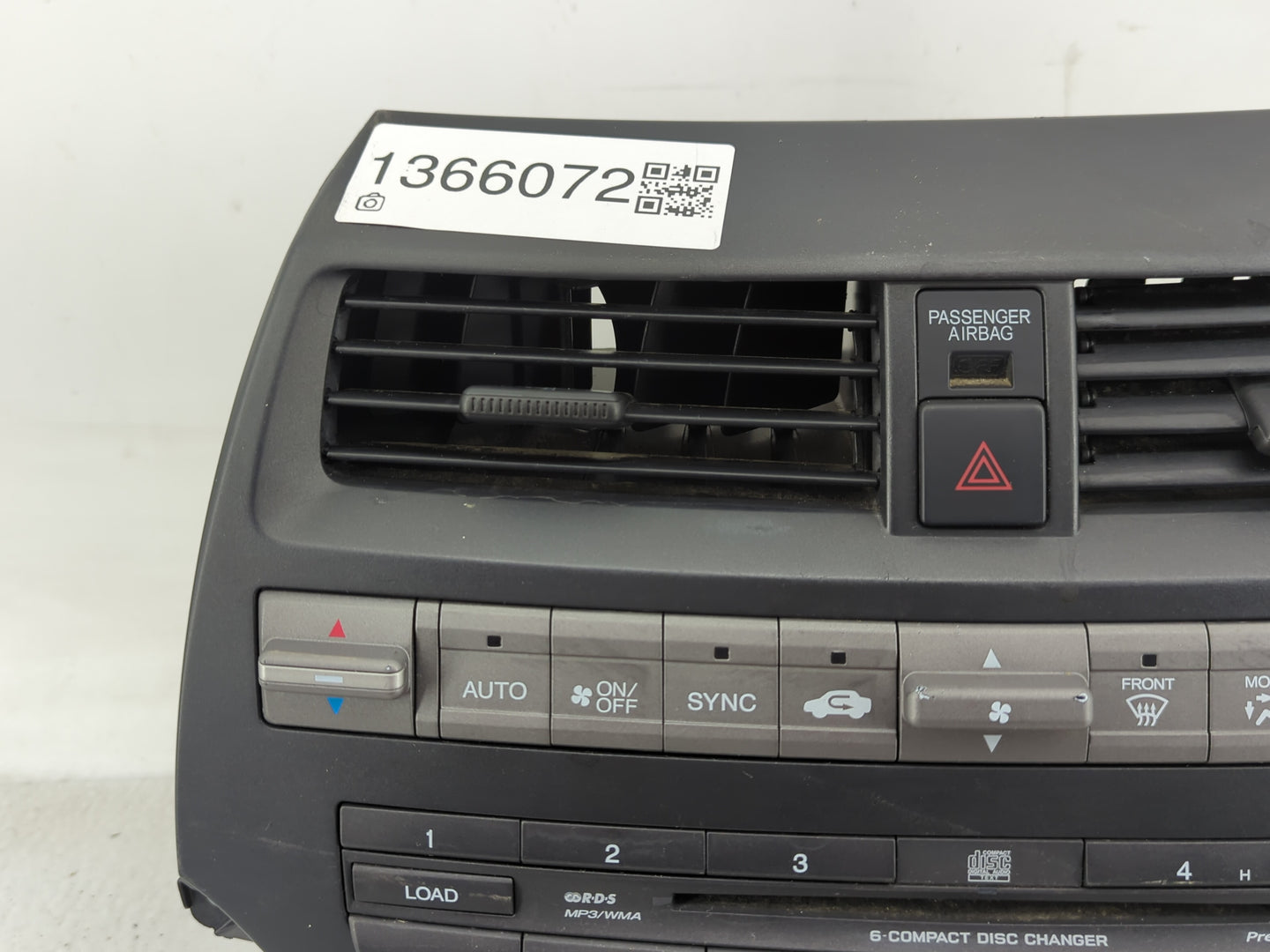 2010-2012 Honda Accord Radio AM FM Cd Player Receiver Replacement P/N:39100-TE0-L621-M1 Fits Fits 2010 2011 2012 OEM Used Au