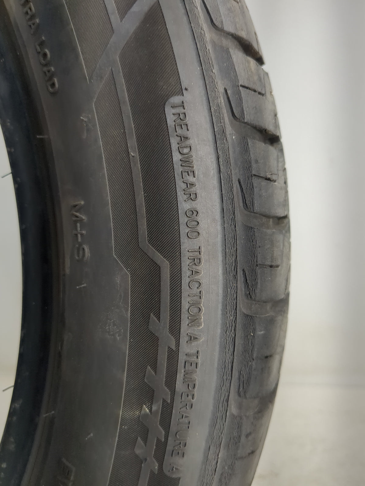 Used Tire 225/60R17 PHANTOM HRX 98V - Tread Depth 9/32 - Oemusedautoparts1.com