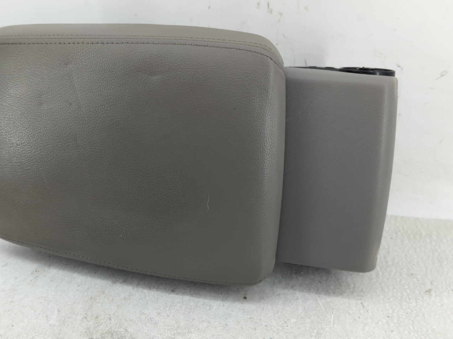 2010 Honda Accord Center Console Armrest Cover Lid Fits OEM Used Auto Parts - Oemusedautoparts1.com