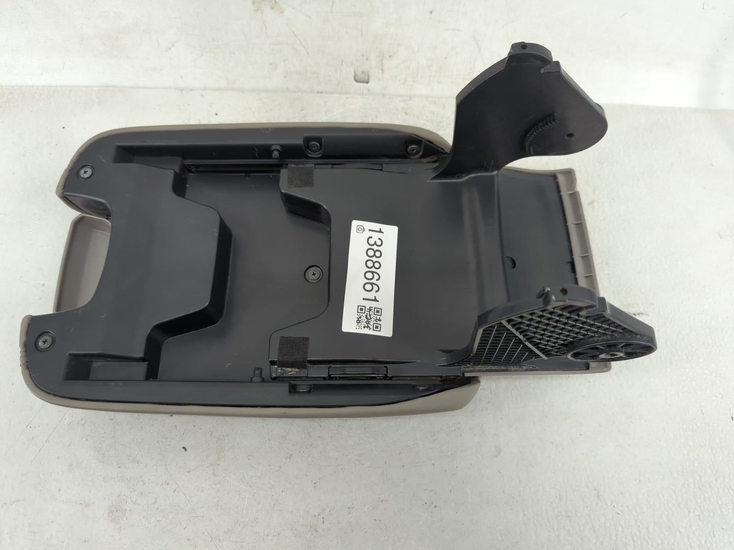 2010 Honda Accord Center Console Armrest Cover Lid Fits OEM Used Auto Parts - Oemusedautoparts1.com