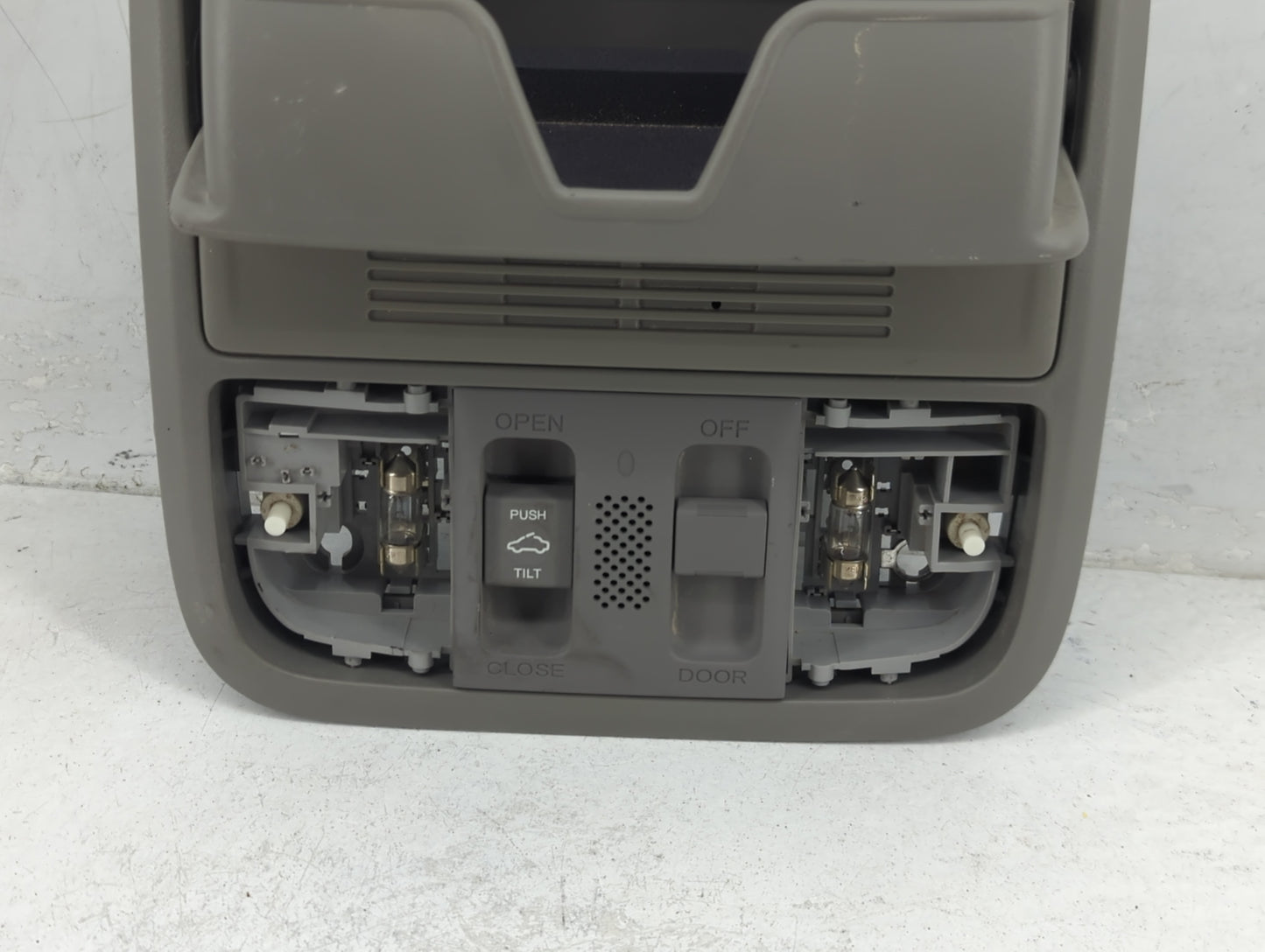 2010 Honda Accord Overhead Roof Console - Oemusedautoparts1.com
